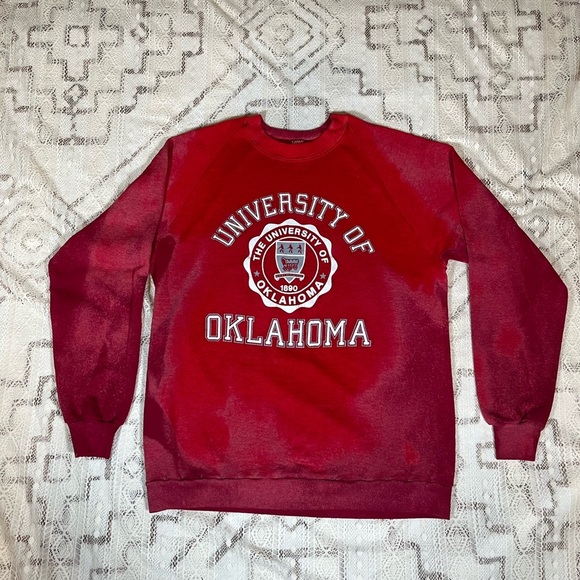 University of Oklahoma Red Sweater with distressed tie dye look - Picture 3 of 7